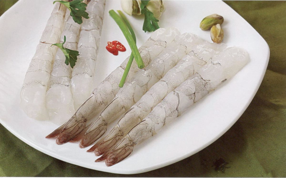 Raw Stretched Prawns (Japanese Style Nobashi)